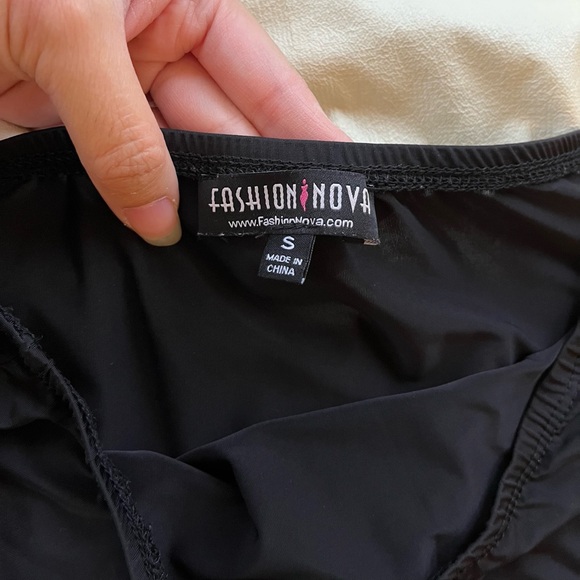 Fancy Lace Dress - Black - Picture 12 of 12